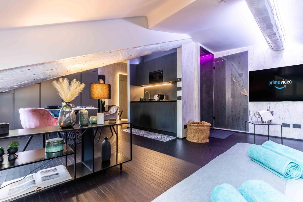 Quadrilatero Della Moda- Luxury Loft In The Heart Of The Fashion District Milan Exterior photo